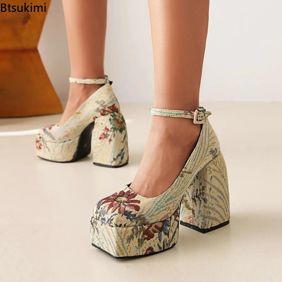 Embroidery Designer - Sepatu Wanita Empat Musim Baru 2026