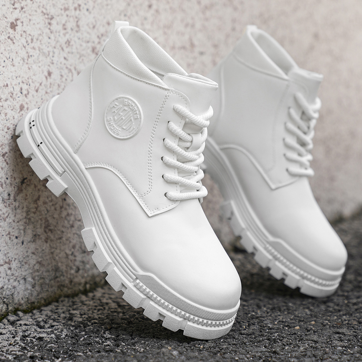 Sepatu Bot Motor Putih Pria Mo - Embroidery White ulasan dan harga