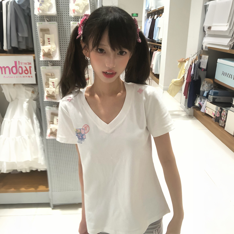 Karrram Kaus Kerah V Y2k Jepan - Embroidery White ulasan dan harga