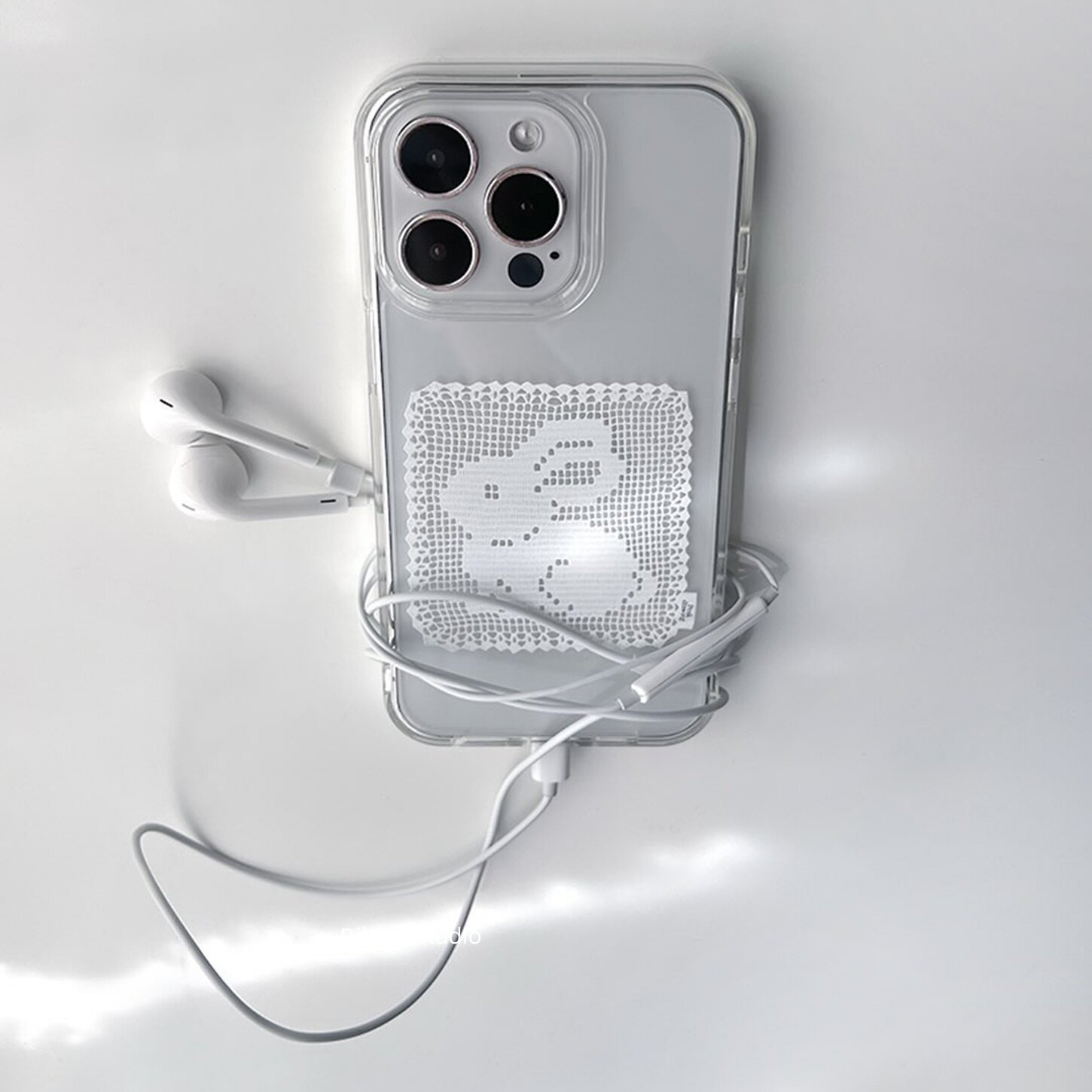 Casing HP Korea Motif Kelinci  - Embroidery White ulasan dan harga