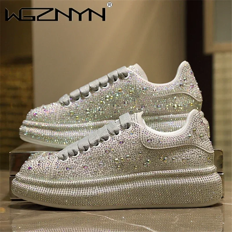 Sepatu Kets Berkilau Kasual Fa - Embroidery White ulasan dan harga