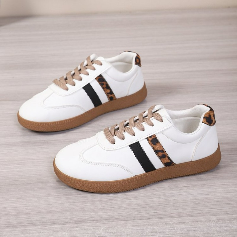 Sepatu Sneakers Wanita Putih K - Embroidery White ulasan dan harga